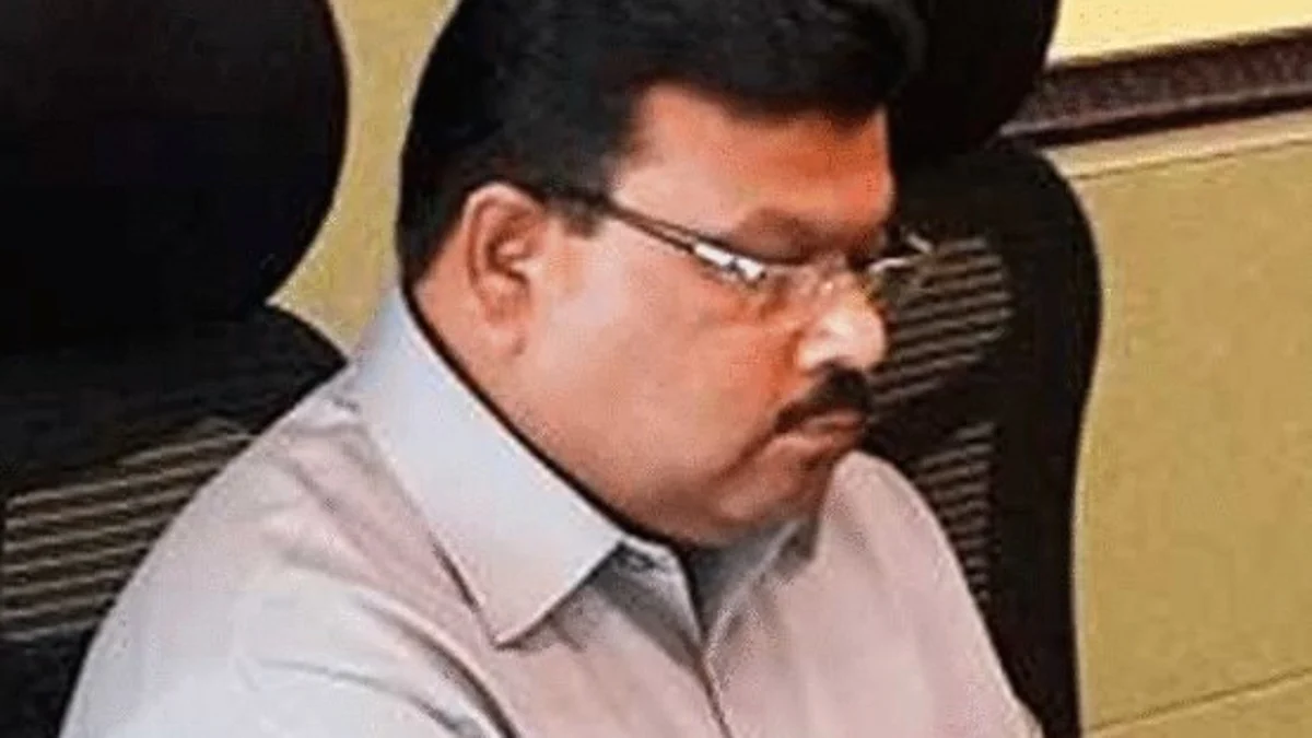 Uttarakhand News : आय से 500 गुना अधिक संपत्ति मामले में ये IAS अफसर अरेस्ट