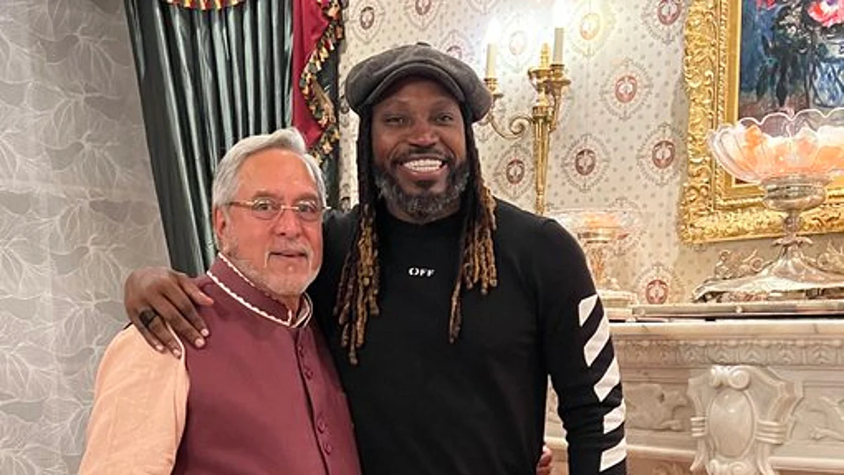 Chris Gayle-Vijay Mallya: क्रिस गेल से मिले विजय माल्या, लोग बोले - कभी SBI वालों से मिल लो