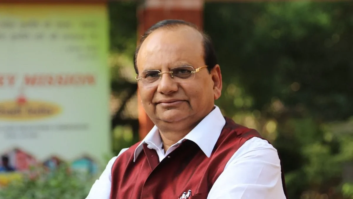 LG विजय कुमार सक्सेना