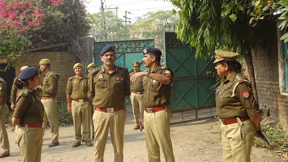 गाजियाबाद में 50 लाख की डकैती
