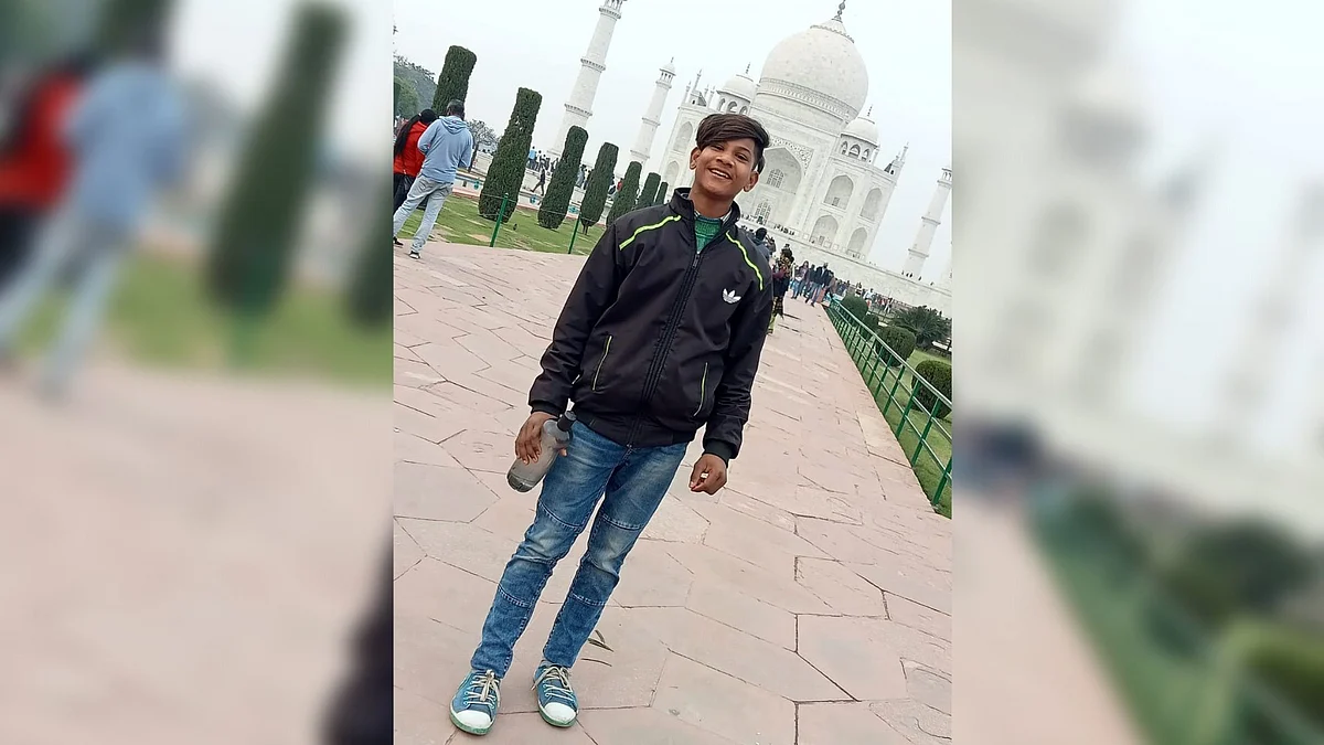 केशव की फाइल फोटो