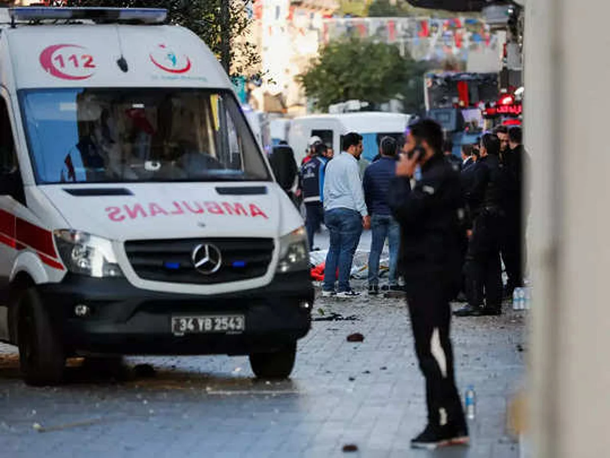 Istanbul Blast: बम धमाके से दहला इस्तांबुल, 6 की मौत 53 घायल