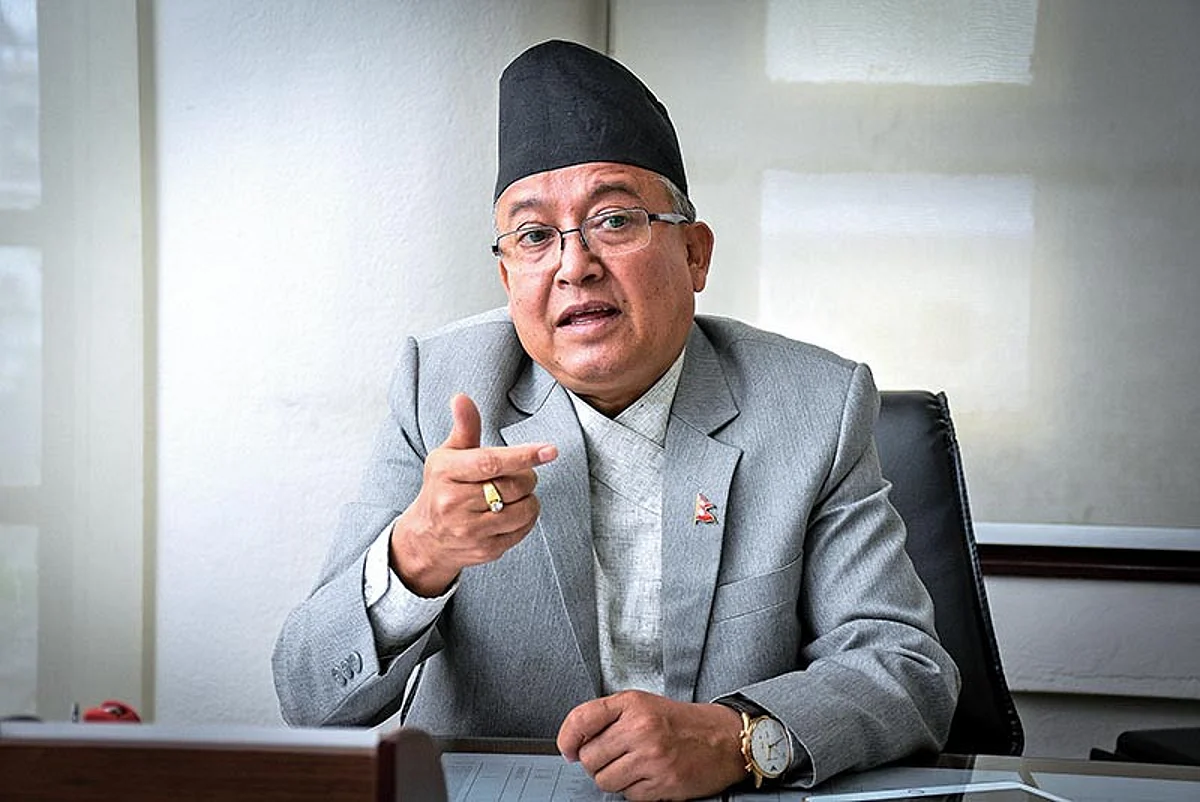 आयोगले कानुनको पालना मात्रै गराउन खोजेको हो : दिनेशकुमार थपलिया