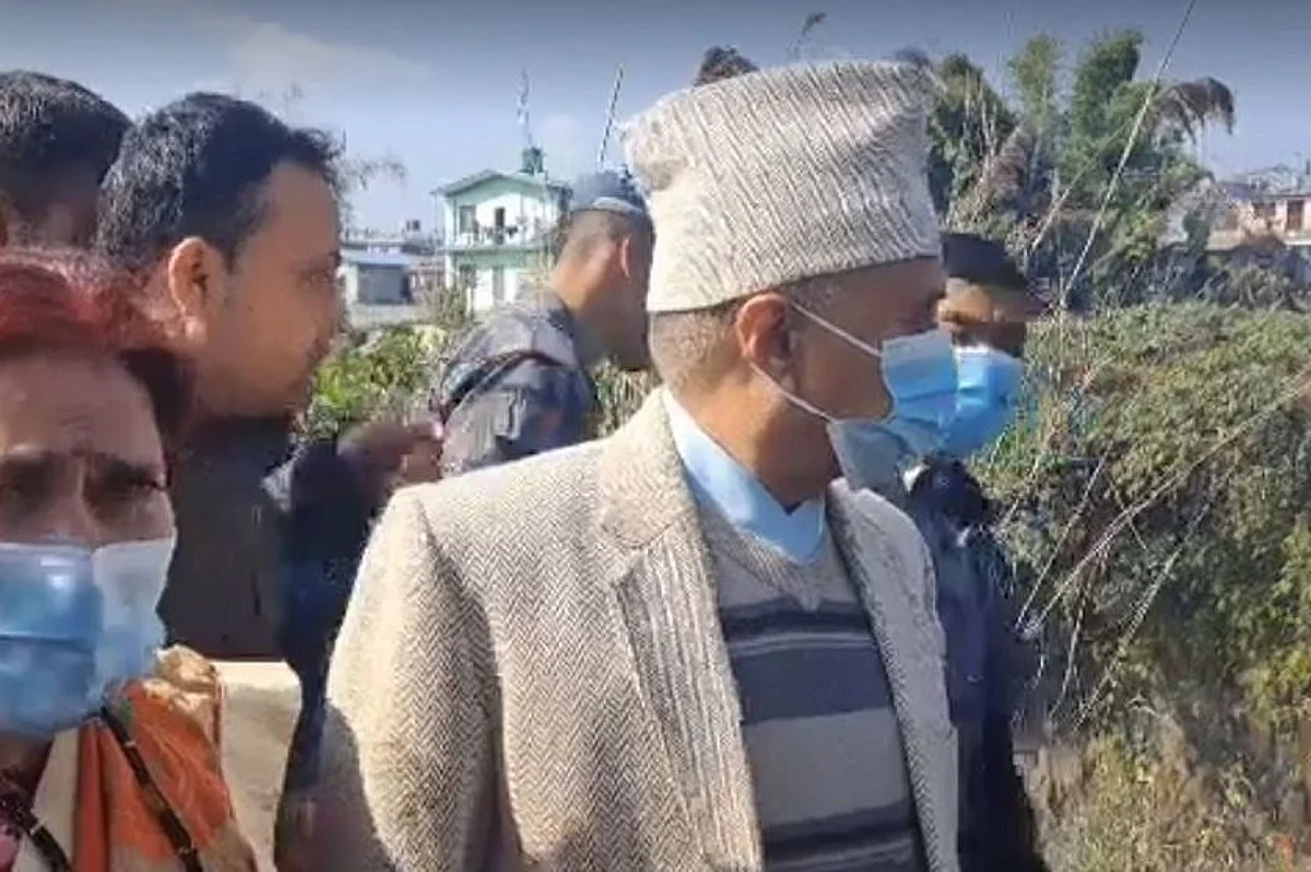 गण्डकीका मुख्यमन्त्री खगराज अधिकारी विमान दुर्घटनास्थलमा