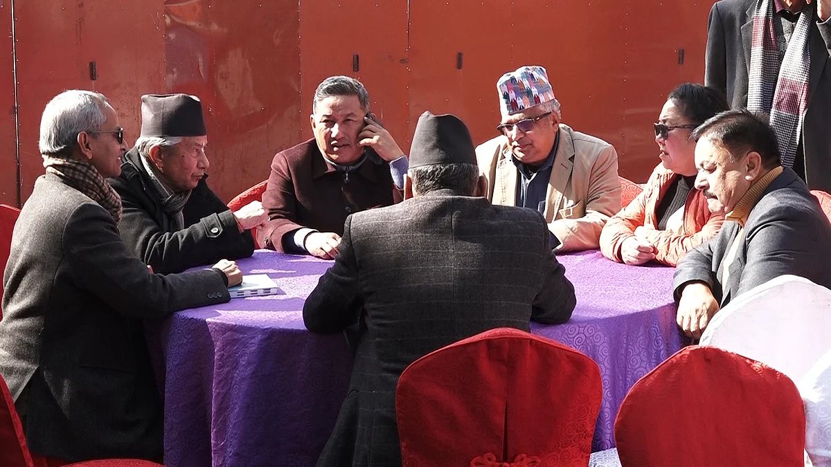 काँग्रेस संस्थापनइतर पक्षको बैठकः स्पष्ट दृष्टिकोण राखेर हिँड्न सकेन
