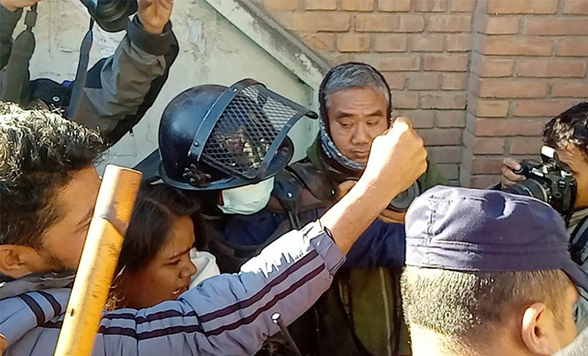 रुबी खानसहितका अधिकारकर्मी पक्राउ