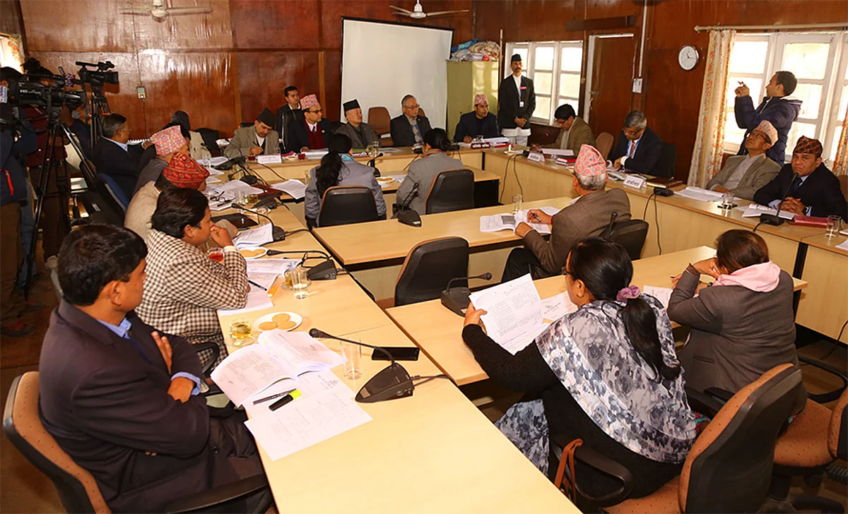 समयमै विद्यालयले पाठ्यपुस्तक पाउनेगरी व्यवस्था मिलाउन संसदीय समितिको निर्देशन