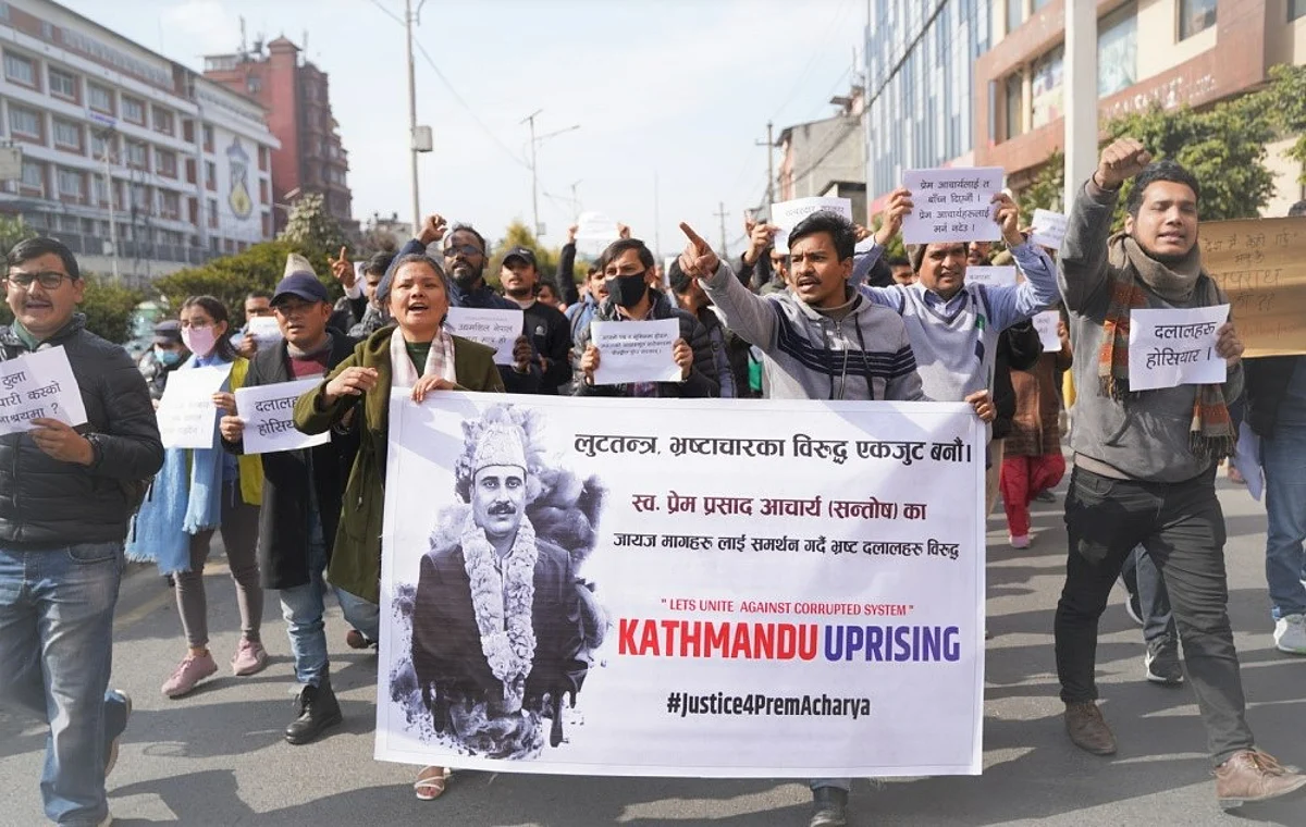 आत्मदाह गर्ने प्रेमप्रसाद आचार्यको न्यायका लागि सरकारबिरुद्ध बिरोध प्रदर्शन
