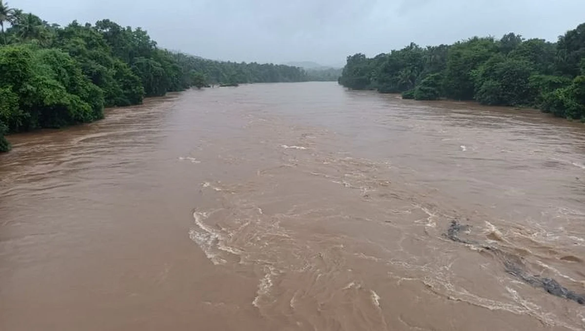 Goa: म्हादई व रगाडा नदी तुफान; वाळपई फोंडा मार्ग बंद