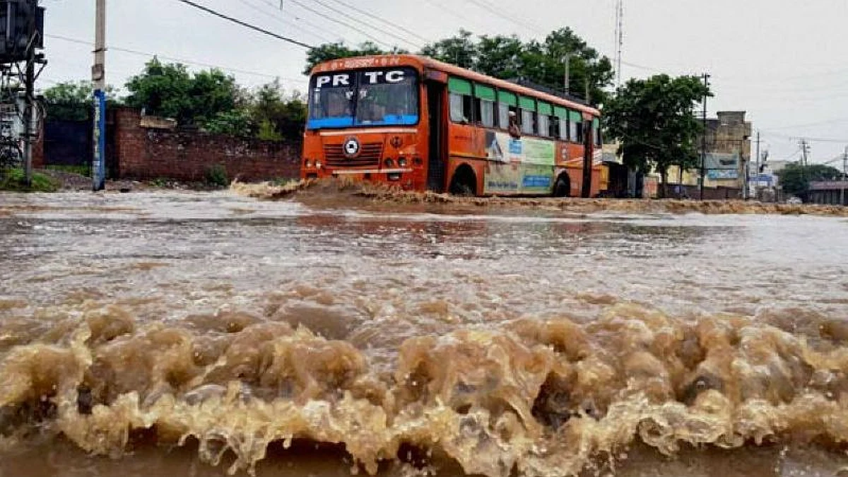 Goa: पाणीच पाणी चहुकडे!