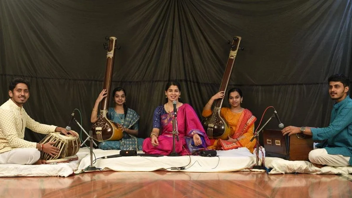 Goa: Mugdha gaonkar singing in Dilhli