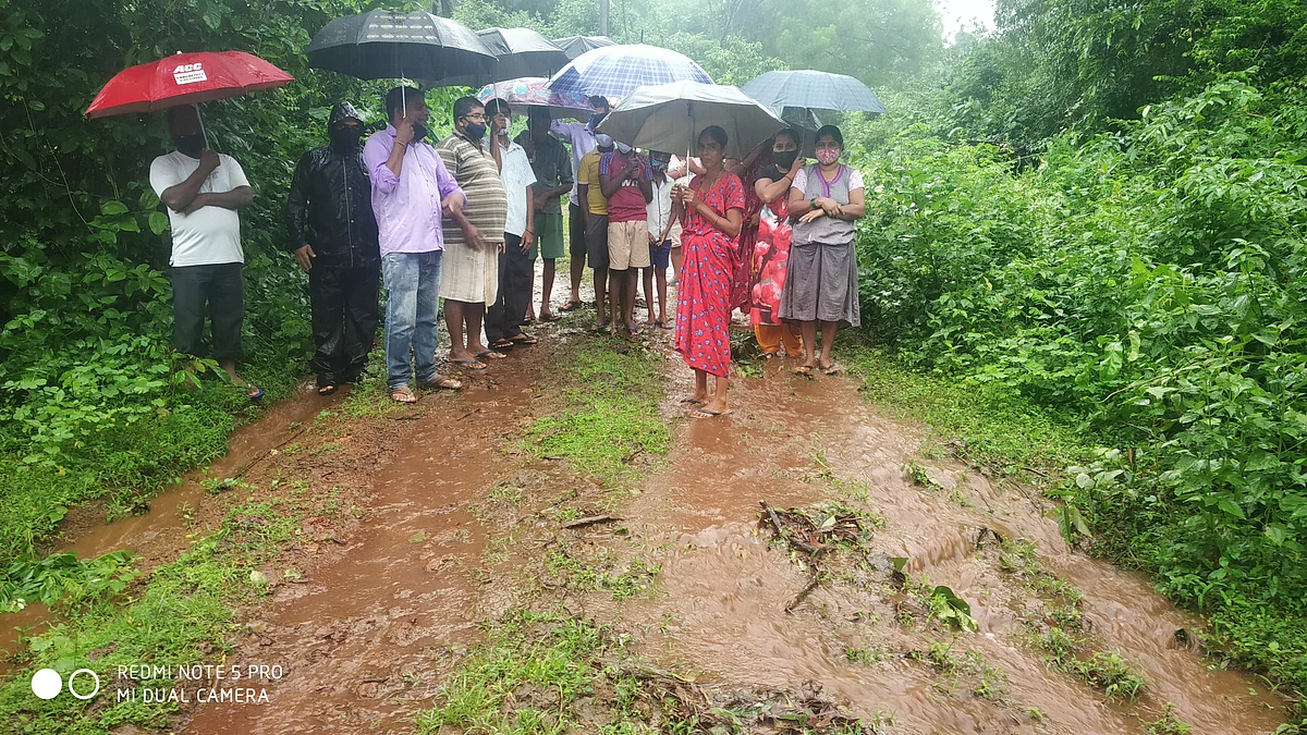 Goa : पक्क्या रस्त्यासाठी धडपडतोय धनगर समाजबांधव
