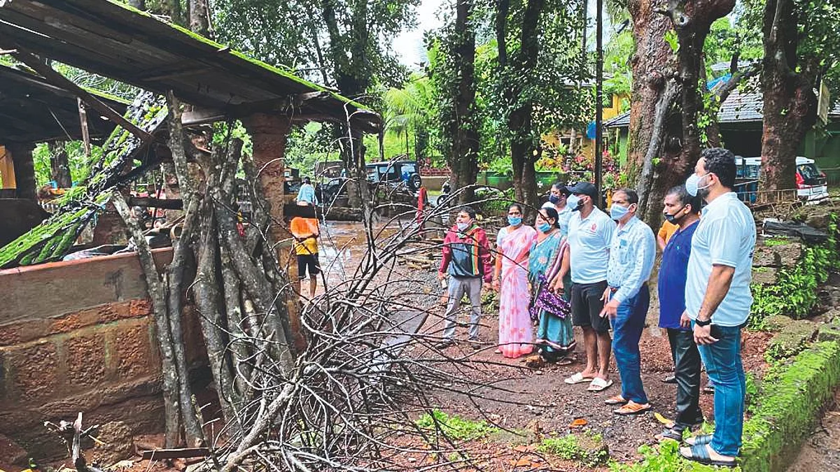 Goa: Girish Chodankar while inspectin Valpai