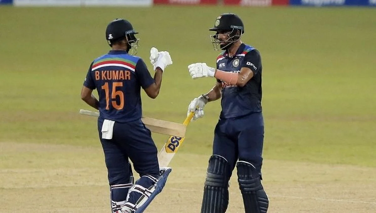 IND vs SL: चाहर-भुवीची कमाल, लोअर ऑर्डरनं जिंकलं !