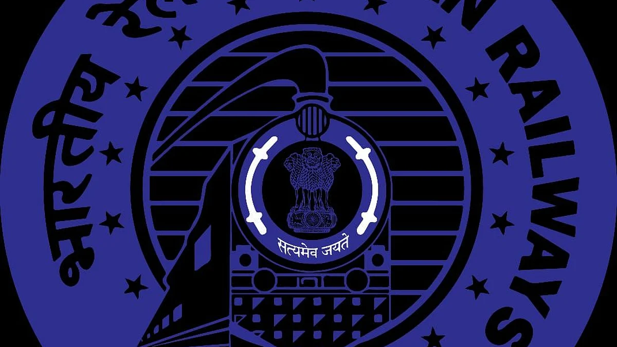 Goa: दक्षिण - पश्चिम रेल्वे मार्गावर रेल्वे वाहतूक सुरू, कोंकण रेल्वे मार्गही खुला