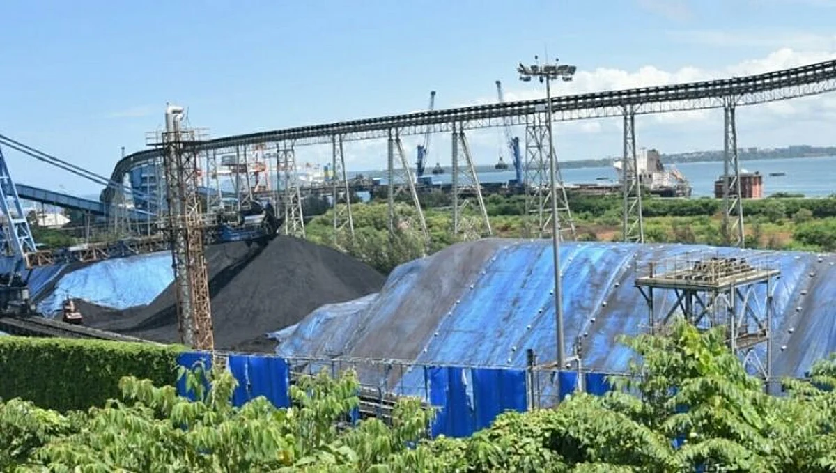 Goa: कोळसा प्रदूषणाच्या पहाणीसाठी केंद्रीय तपास पथक एम पी टीमध्ये दाखल