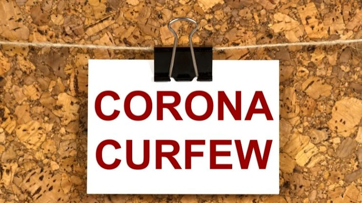 Corona Crisis: आजपासून दिल्ली, कर्नाटकात वीकेंड कर्फ्यू