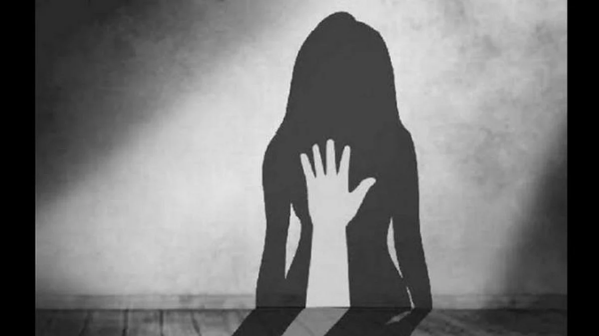 पोलीस ठाण्यात अल्पवयीन मुलीवर झालेल्या बलात्काराची राष्ट्रीय मानवाधिकार आयोगाने घेतली दखल