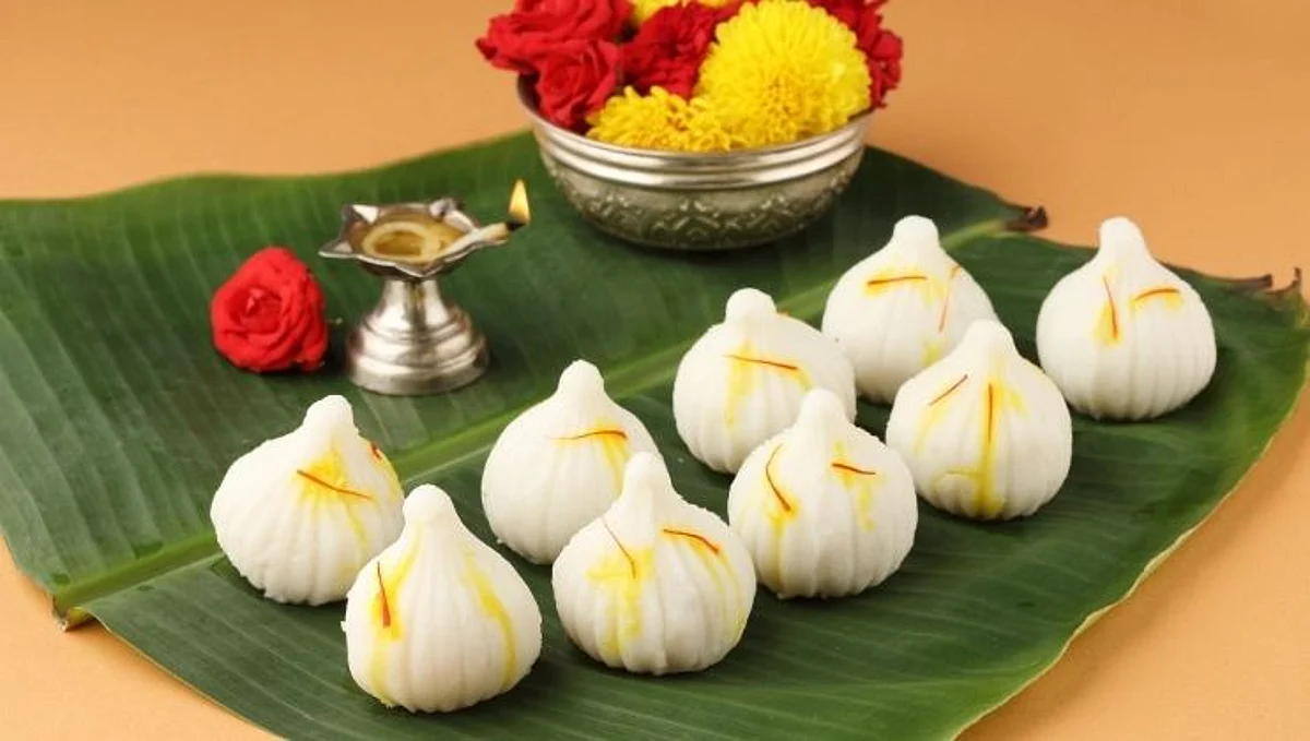 Ganesh Festival: मोदक मोदते मजला