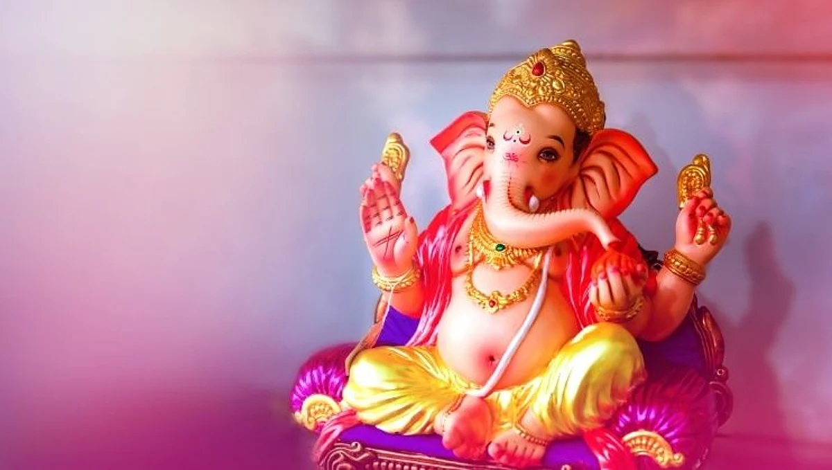 Ganpati Bappa लवकर या!
