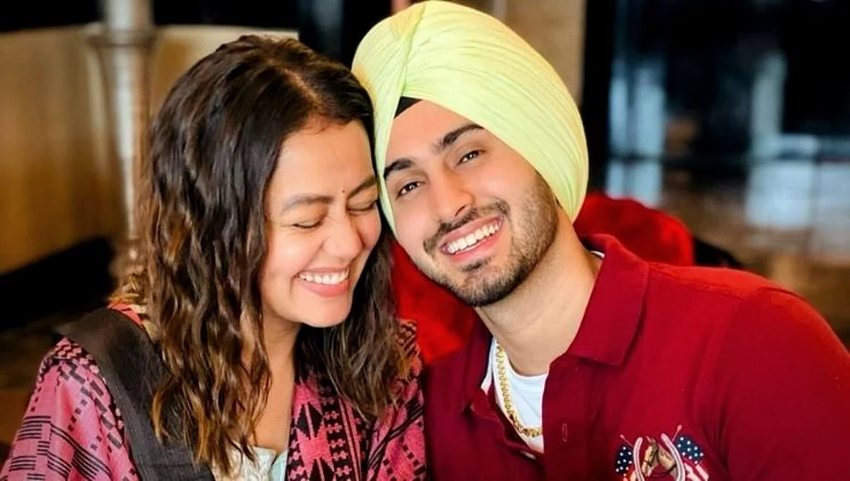 Neha Kakkar च्या 'काटा लगा' गाण्यामुळे रोहनप्रीत सिंग झाला ट्रोल
