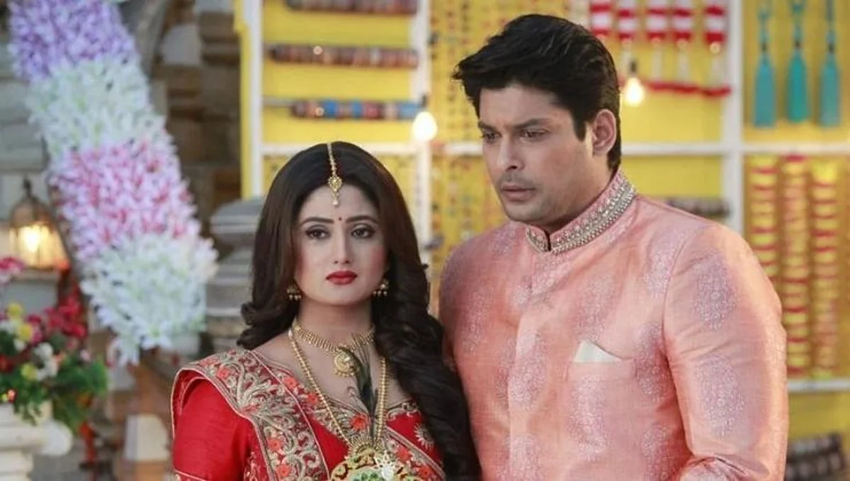 Siddharth Shuklaच्या निधनानंतर Rashami Desaiचं 'हे' पहिलं Tweet