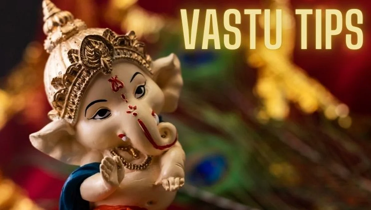Vastu Tips: गणपती बाप्पांची मनोभावे करा पूजा आणि घरावरील संकटे करा दूर