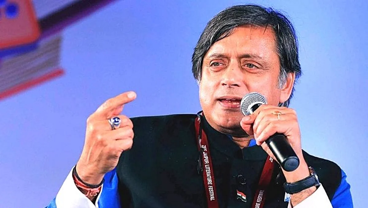 Shashi Tharoor: 'एक अजनबी हसीना'
गाण्यासोबत जुन्या आठवणी