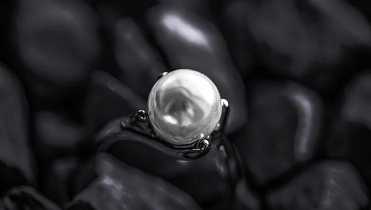Moon Gems Pearl