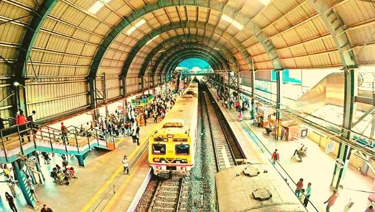 रेल्वेने कोविड मार्गदर्शक तत्त्वे 6 महिन्यांसाठी वाढवली; नियम तोडल्यास 500 रु होईल दंड