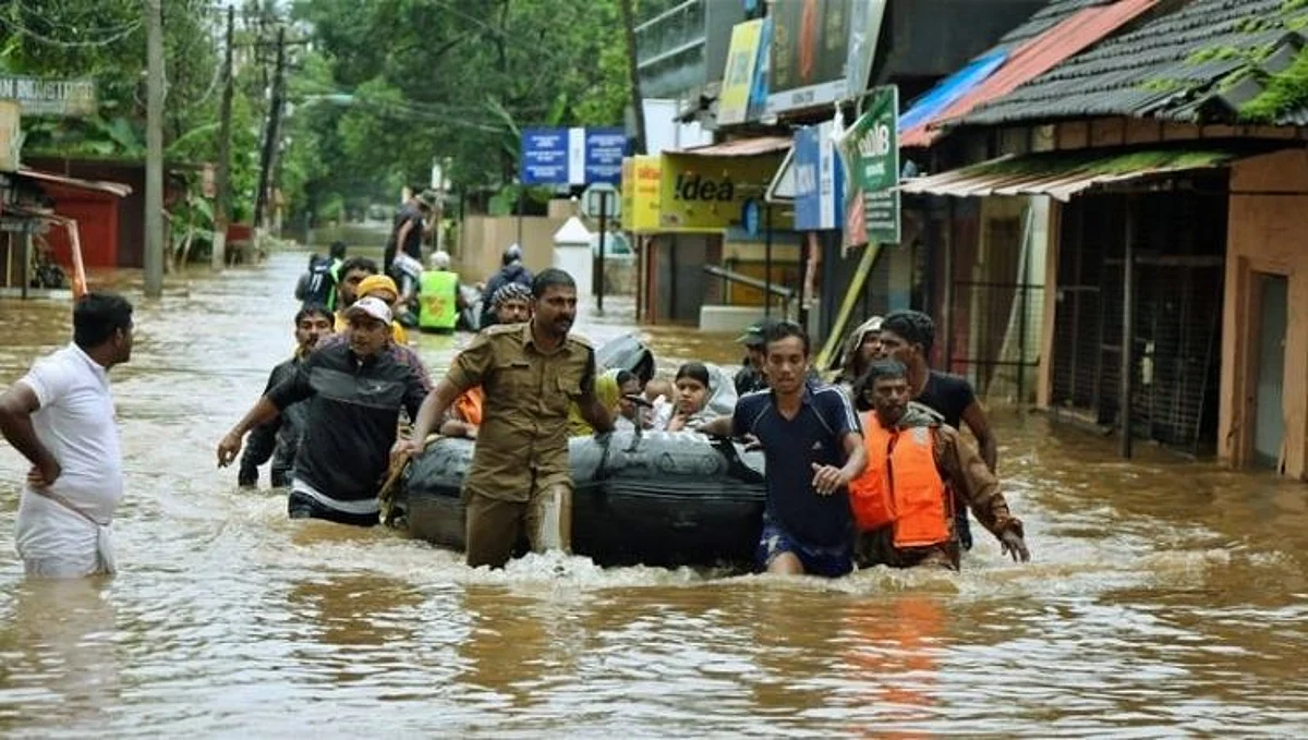 मुसळधार पावसामुळे केरळमध्ये हाह:कार