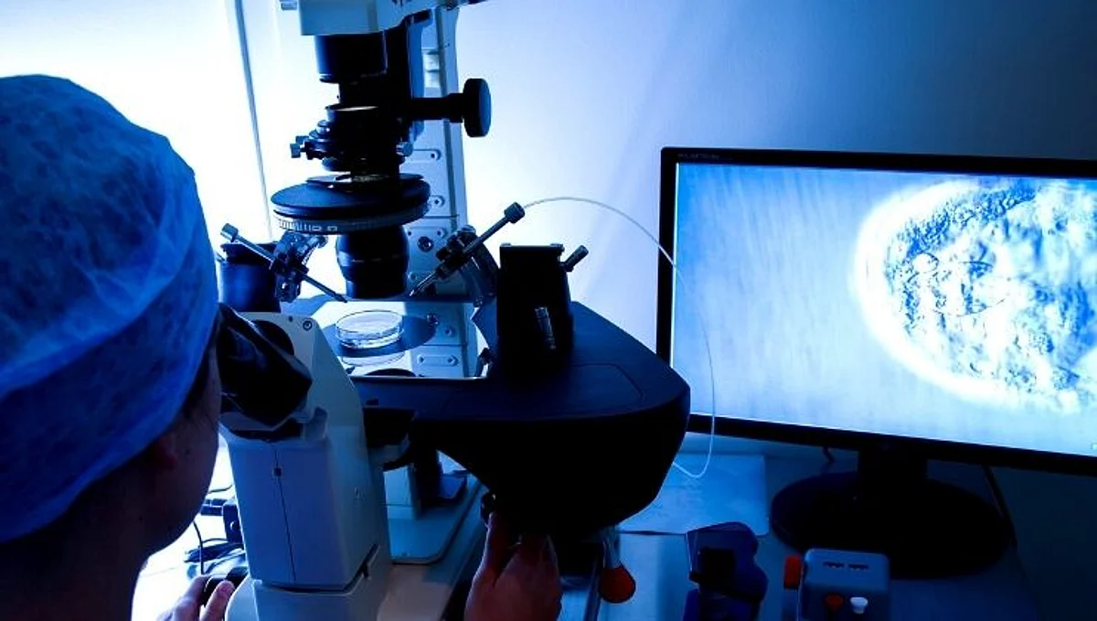 जाणून घ्या काय आहे IVF फर्टिलिटी ट्रीटमेंट