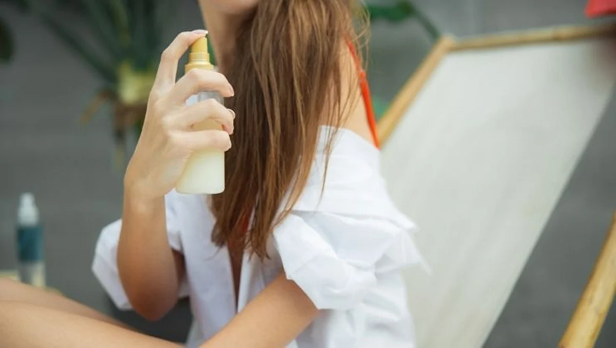 निरोगी केसांसाठी कांद्यापासून बनवा 'Hair Spray'