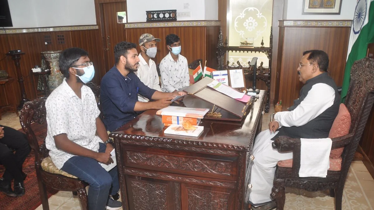 NSUI शिष्टमंडळाने घेतली राज्यपालांची भेट