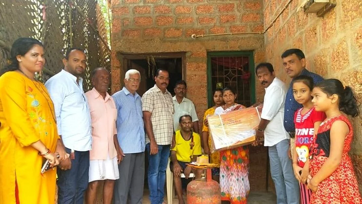 सरकार तुमच्या दारी उपक्रमाचे गरीबांकडे दुर्लक्ष; प्रवीण आर्लेकर