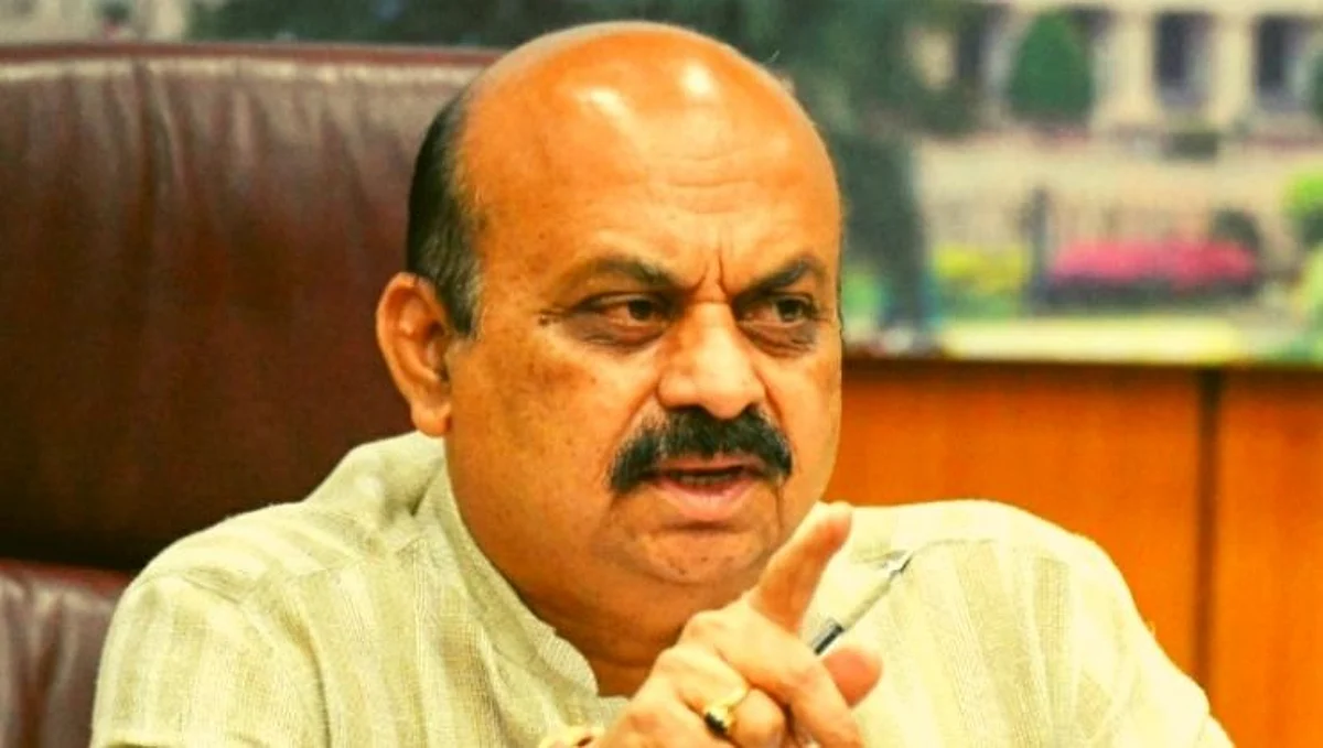 दोन महिन्यांतच बोम्मईंची अग्निपरीक्षा...