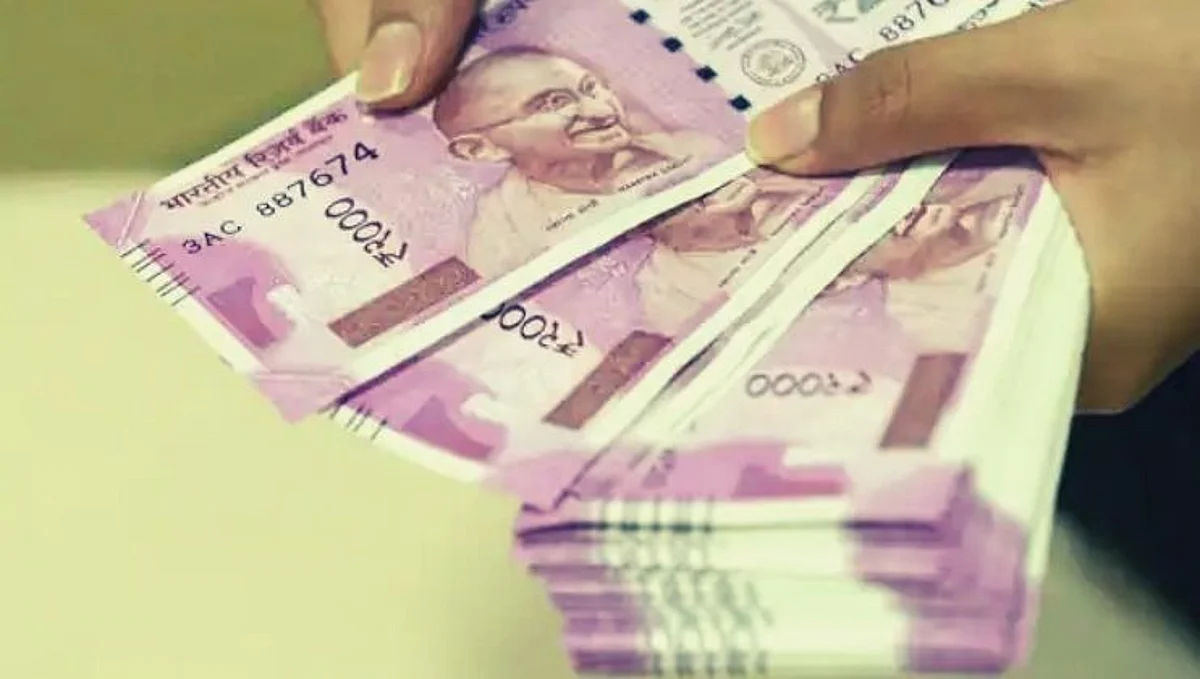 आता फोनवरच मिळवा सुरक्षित कर्ज, RBI आणणार नवे कायदे