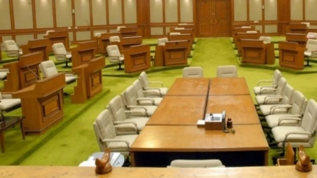 गोवा विधानसभा की पांढरा हत्ती?