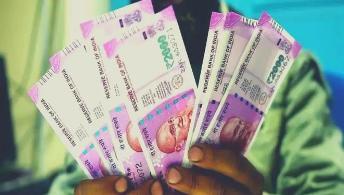 डिसेंबर महिन्यात मोदी सरकारचं शेतकऱ्यांना मोठं गिफ्ट मात्र...