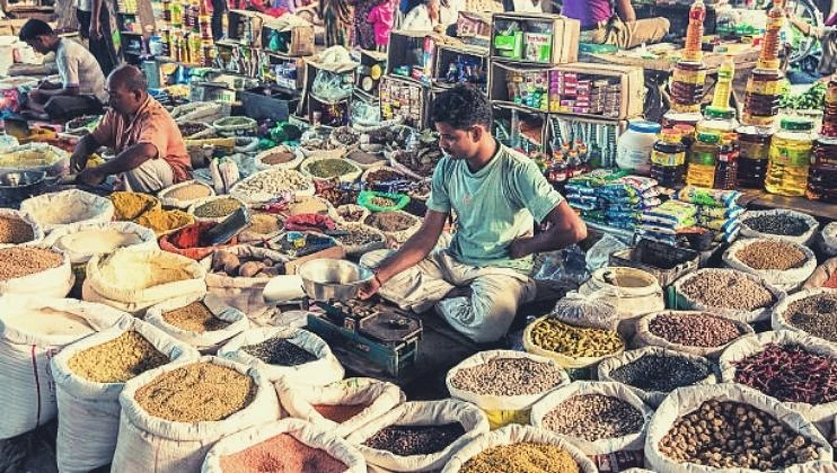 'महंगाई डायन खाई जात है' आता खाण्यापिण्याचे भाव गगनाला भिडणार ? होलसेल निर्देशांकही वाढला