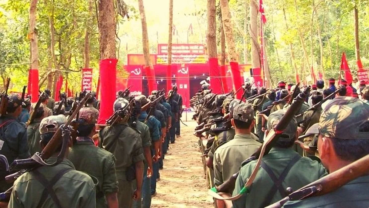 अल्पवयीन मुलांची भरती करुन हिंसाचाराच्या आगीत ढकलतायेत नक्षलवादी !