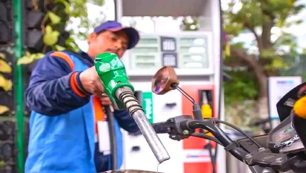 Petrol pump