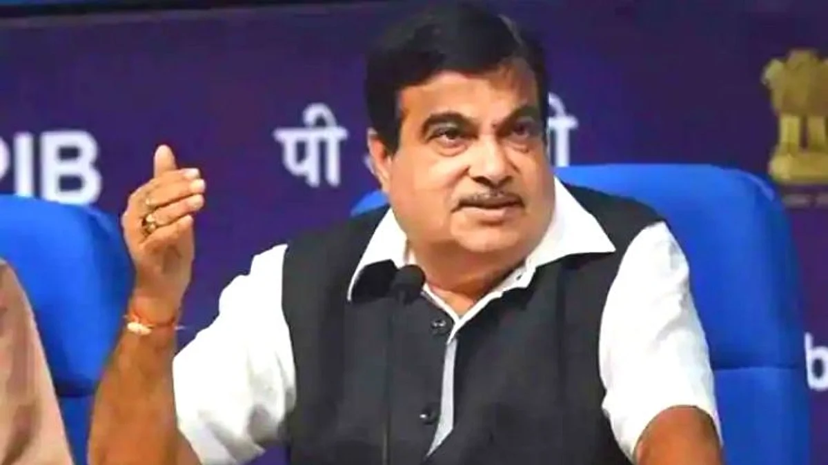 पेट्रोल आणि डिझेलच्या वाहनांवर बंदी?
