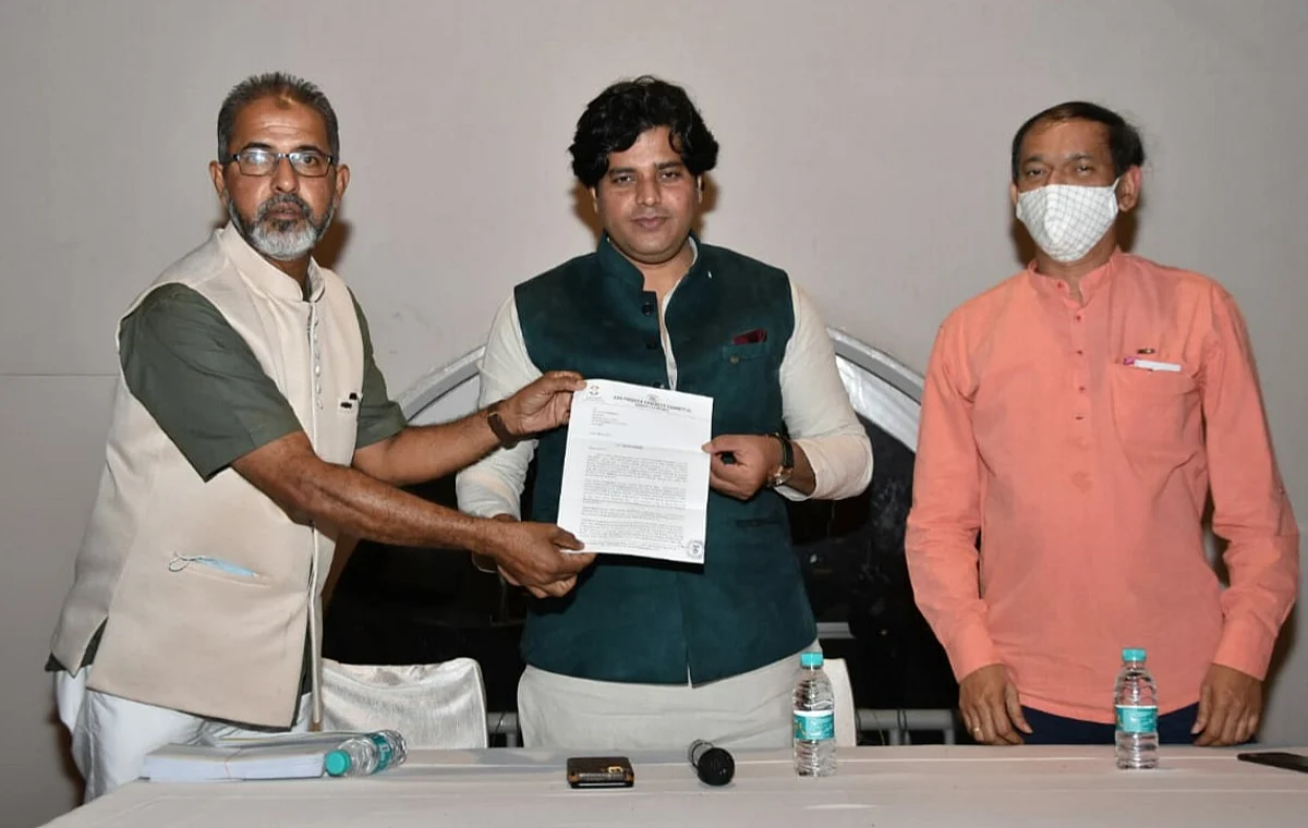 'भाजप या देशाची लोकशाही नष्ट करण्यासाठी षडयंत्र रचतेय'