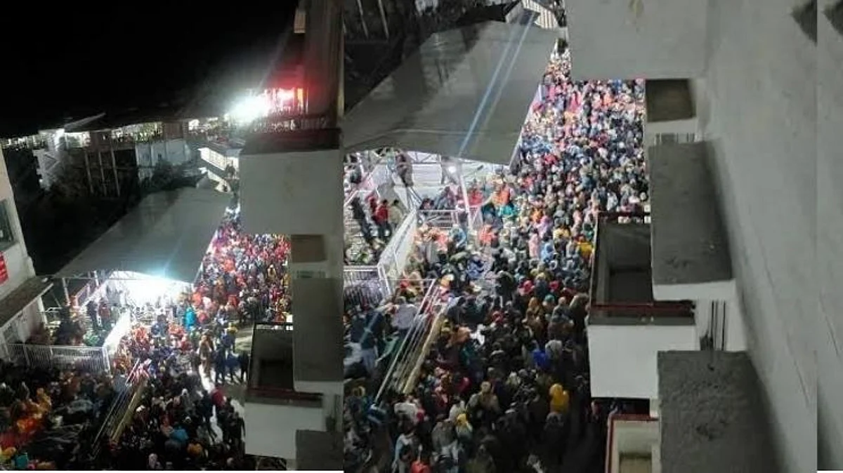 12 pilgrims have died during stampede at Katra in Jammu