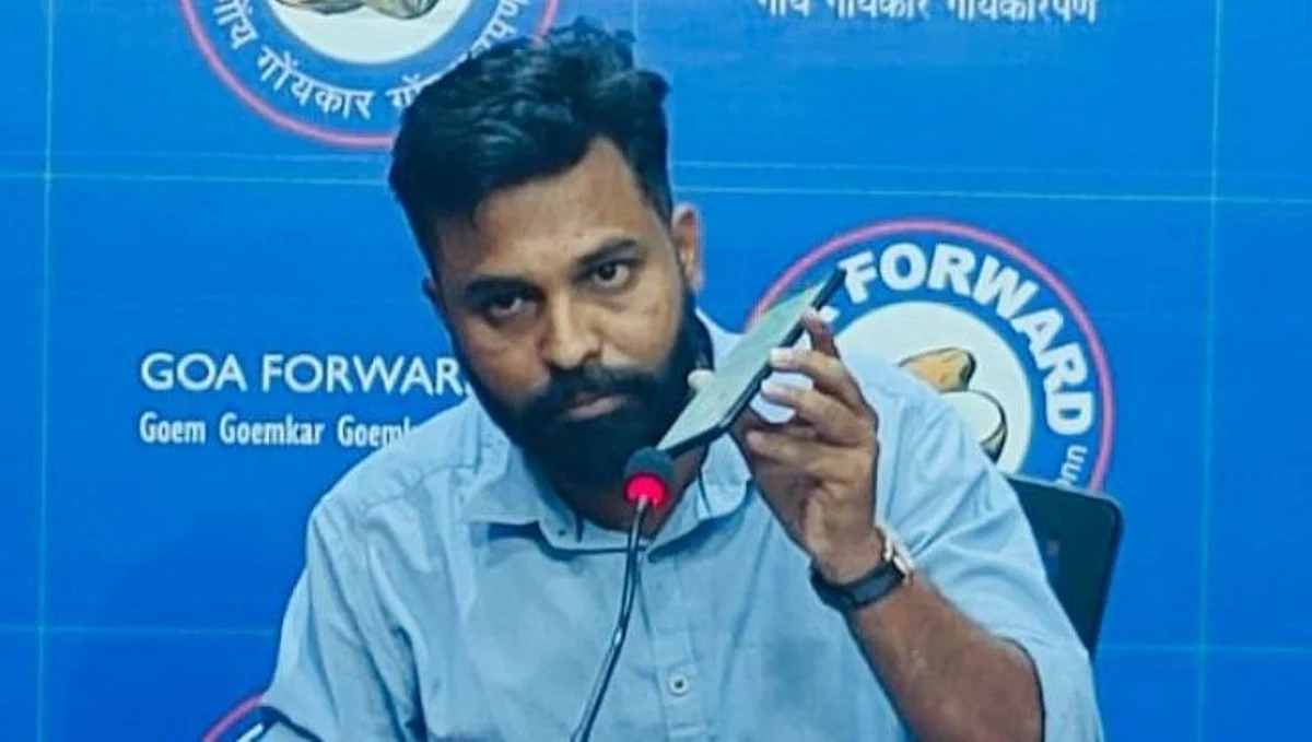 नोकरी विक्री घोटाळ्या संदर्भात उपमुख्यमंत्री कवळेकारांचा ऑडिओ लीक !