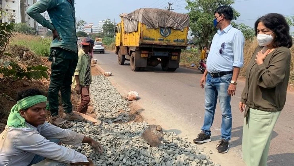 'मी कुठ्ठाळीची आमदार नसले तरी, डांबरीकरणासाठी पुढाकार घेतला'