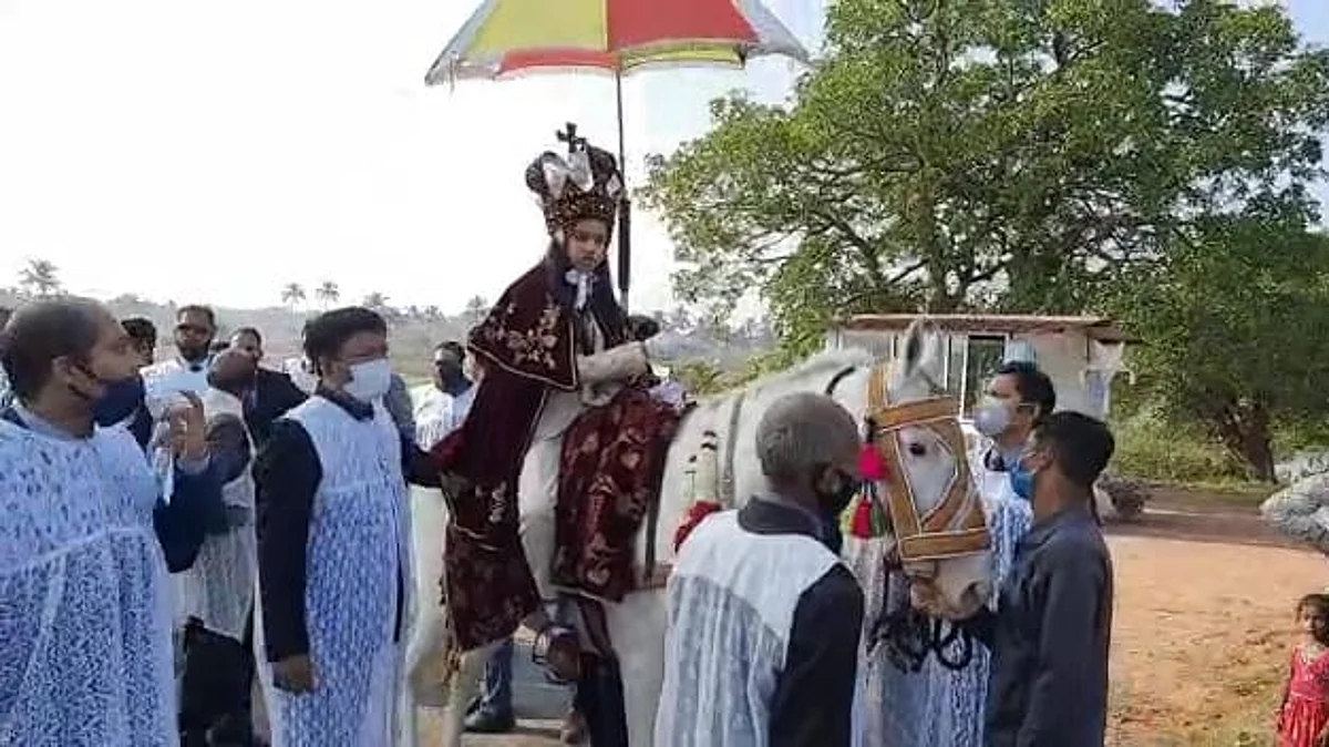 300 वर्षांची परंपरा सांगणाऱ्या रेमेद सायबिणीचे फेस्त डोंगरमाथ्यावर साजरे
