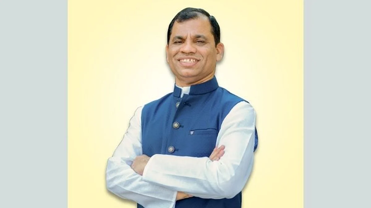 शेती लागवडीकडे लक्ष द्या : डाॅ. शेट्ये