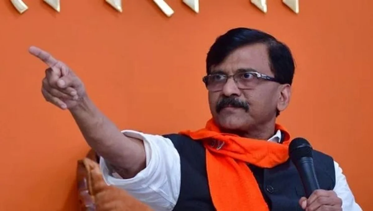 "मनसे हे भाजपचे अंतर्वस्त्र", सामनामधून शिवसेनेचा फडणवीसांना टोला!